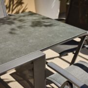 CALIFORNIA EXTENDABLE TABLE CLOSE UP CERAMIC TOP – Copy
