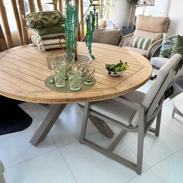 CLEVE-TABLE-ROUND-160CM-AMBIANCE